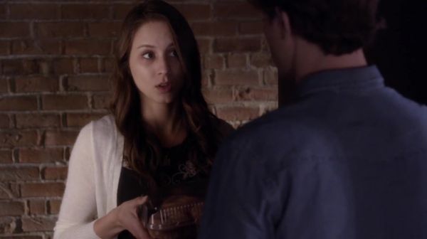 PLL_S04E21_720p_JACK_Up_DownloadSeriesHere_0598.jpg