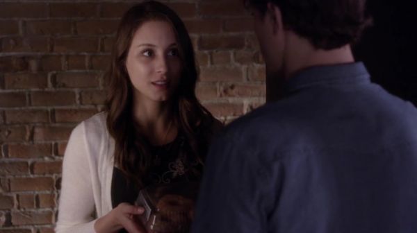 PLL_S04E21_720p_JACK_Up_DownloadSeriesHere_0605.jpg