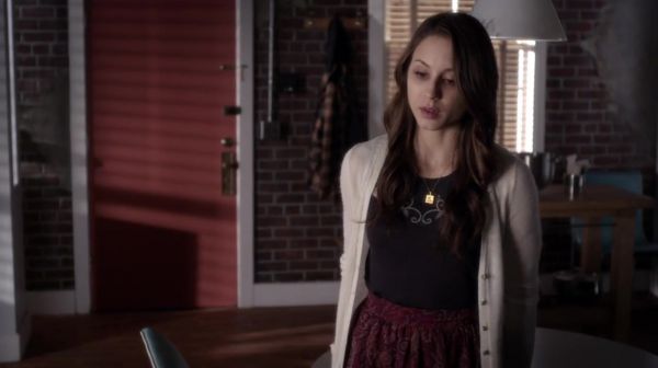PLL_S04E21_720p_JACK_Up_DownloadSeriesHere_0624.jpg