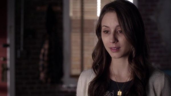 PLL_S04E21_720p_JACK_Up_DownloadSeriesHere_0647.jpg