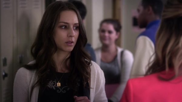 PLL_S04E21_720p_JACK_Up_DownloadSeriesHere_1155.jpg