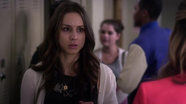 PLL_S04E21_720p_JACK_Up_DownloadSeriesHere_1158.jpg