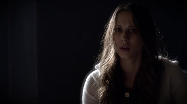 PLL_S04E21_720p_JACK_Up_DownloadSeriesHere_1241.jpg