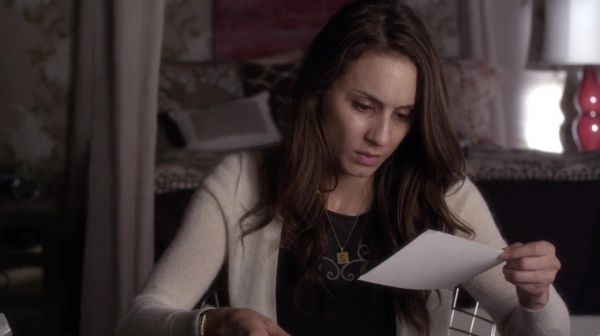 PLL_S04E21_720p_JACK_Up_DownloadSeriesHere_1385.jpg