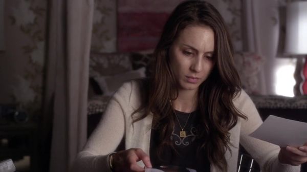PLL_S04E21_720p_JACK_Up_DownloadSeriesHere_1387.jpg
