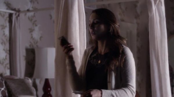PLL_S04E21_720p_JACK_Up_DownloadSeriesHere_1408.jpg