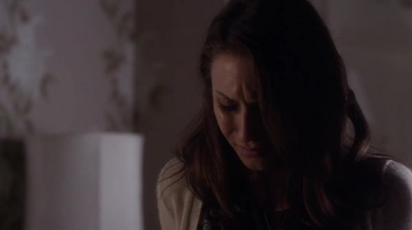 PLL_S04E21_720p_JACK_Up_DownloadSeriesHere_1424.jpg