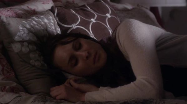 PLL_S04E21_720p_JACK_Up_DownloadSeriesHere_1432.jpg