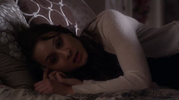 PLL_S04E21_720p_JACK_Up_DownloadSeriesHere_1440.jpg