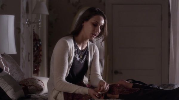 PLL_S04E21_720p_JACK_Up_DownloadSeriesHere_1448.jpg