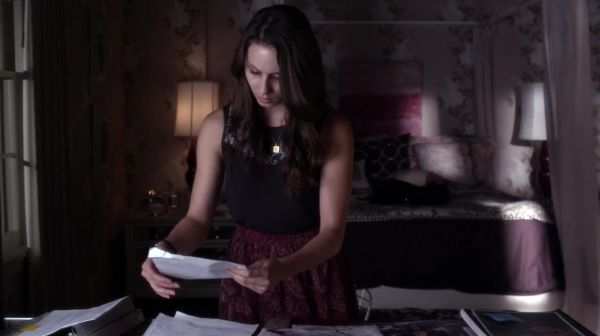 PLL_S04E21_720p_JACK_Up_DownloadSeriesHere_1835.jpg