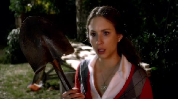 PLL_S04E21_720p_JACK_Up_DownloadSeriesHere_1865.jpg
