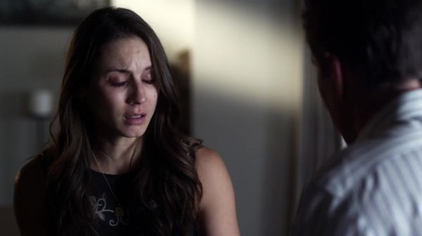 PLL_S04E21_720p_JACK_Up_DownloadSeriesHere_1949.jpg
