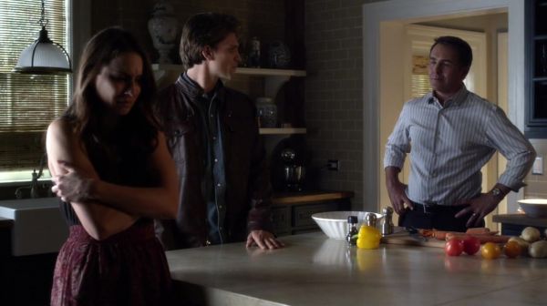 PLL_S04E21_720p_JACK_Up_DownloadSeriesHere_1991.jpg