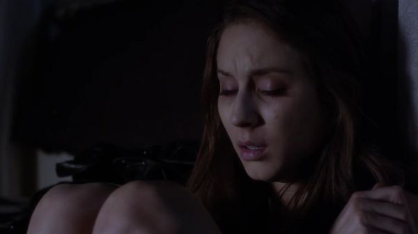 PLL_S04E21_720p_JACK_Up_DownloadSeriesHere_2510.jpg