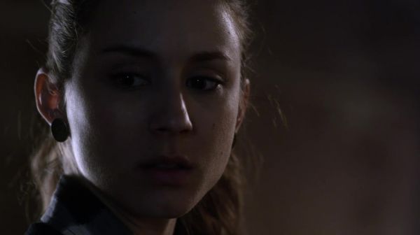 PLL_S04E22_720p_JACK_Up_DownloadSeriesHere_0122.jpg