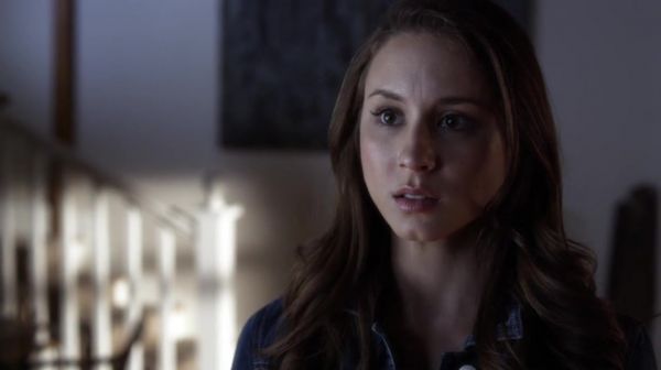 PLL_S04E22_720p_JACK_Up_DownloadSeriesHere_0265.jpg