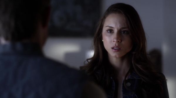 PLL_S04E22_720p_JACK_Up_DownloadSeriesHere_0268.jpg