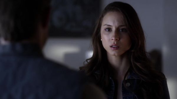 PLL_S04E22_720p_JACK_Up_DownloadSeriesHere_0271.jpg