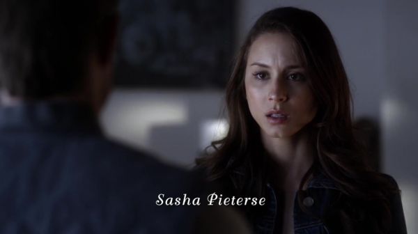 PLL_S04E22_720p_JACK_Up_DownloadSeriesHere_0272.jpg