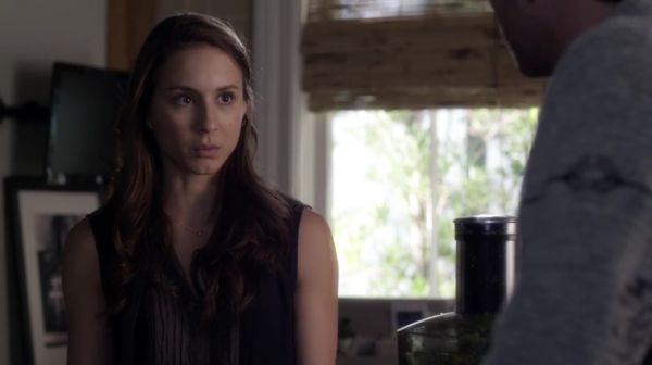PLL_S04E22_720p_JACK_Up_DownloadSeriesHere_0935.jpg