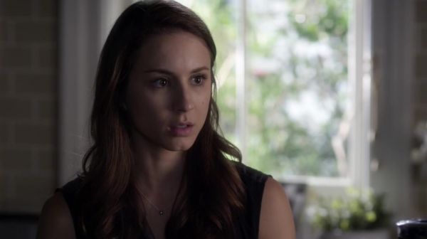 PLL_S04E22_720p_JACK_Up_DownloadSeriesHere_0975.jpg