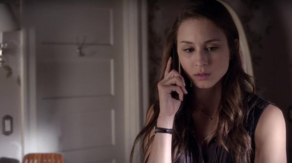PLL_S04E22_720p_JACK_Up_DownloadSeriesHere_1032.jpg