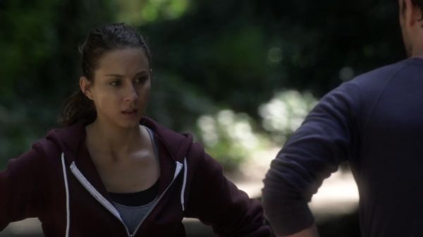 PLL_S04E22_720p_JACK_Up_DownloadSeriesHere_1505.jpg