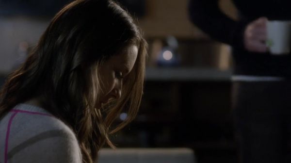 PLL_S04E22_720p_JACK_Up_DownloadSeriesHere_1581.jpg