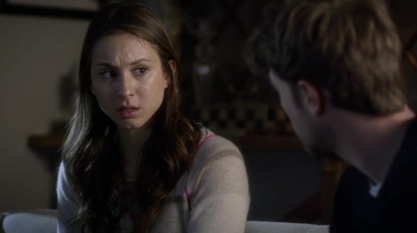 PLL_S04E22_720p_JACK_Up_DownloadSeriesHere_1615.jpg