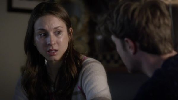 PLL_S04E22_720p_JACK_Up_DownloadSeriesHere_1640.jpg