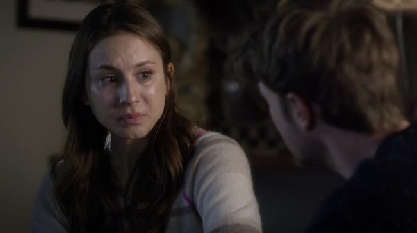 PLL_S04E22_720p_JACK_Up_DownloadSeriesHere_1641.jpg