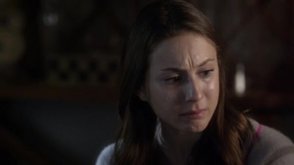PLL_S04E22_720p_JACK_Up_DownloadSeriesHere_1659.jpg
