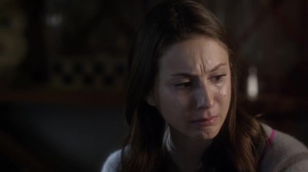 PLL_S04E22_720p_JACK_Up_DownloadSeriesHere_1660.jpg