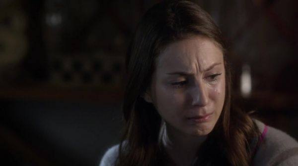 PLL_S04E22_720p_JACK_Up_DownloadSeriesHere_1661.jpg