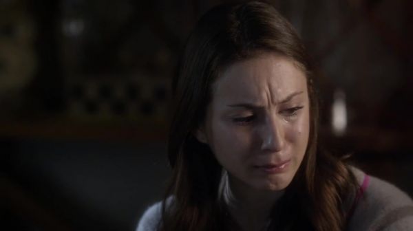 PLL_S04E22_720p_JACK_Up_DownloadSeriesHere_1662.jpg