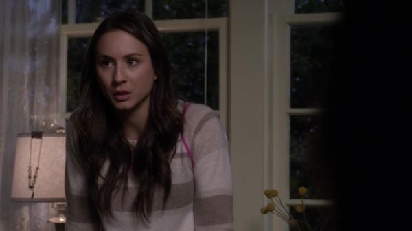PLL_S04E22_720p_JACK_Up_DownloadSeriesHere_2242.jpg