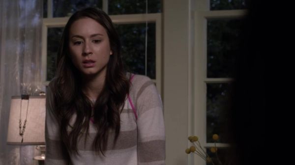 PLL_S04E22_720p_JACK_Up_DownloadSeriesHere_2245.jpg