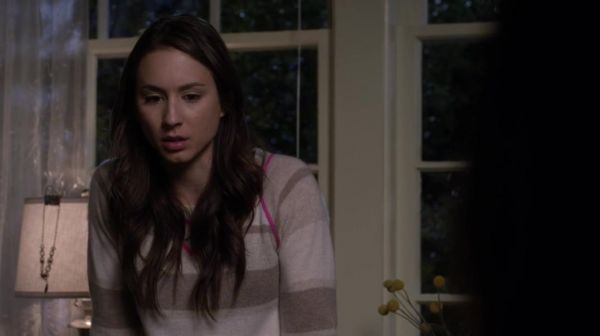 PLL_S04E22_720p_JACK_Up_DownloadSeriesHere_2250.jpg