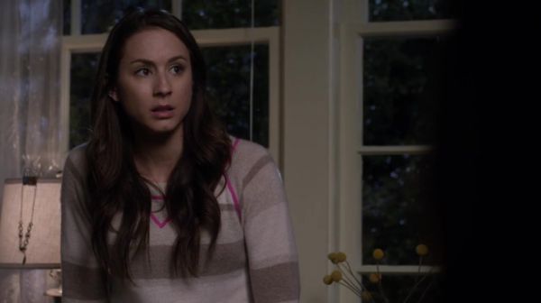 PLL_S04E22_720p_JACK_Up_DownloadSeriesHere_2319.jpg