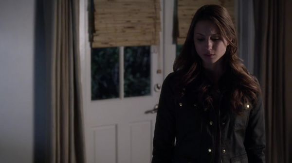 PLL_S04E22_720p_JACK_Up_DownloadSeriesHere_2480.jpg