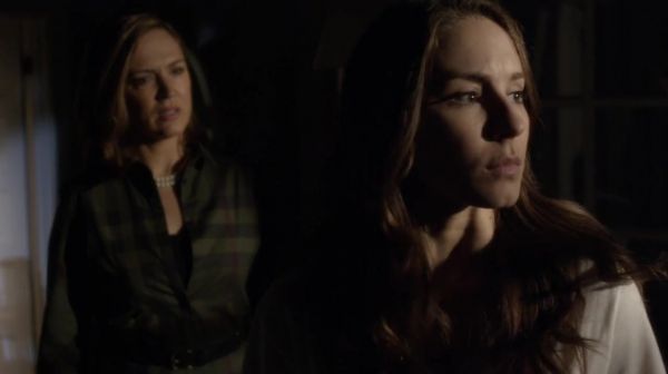 PLL_S04E22_720p_JACK_Up_DownloadSeriesHere_2515.jpg