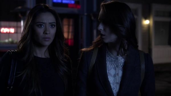 PLL_S04E23_720p_JACK_Up_DownloadSeriesHere_0195.jpg
