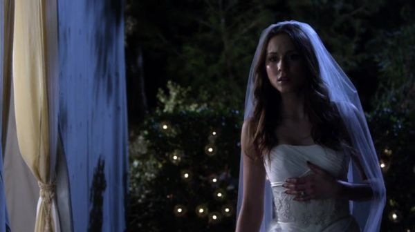 PLL_S04E23_720p_JACK_Up_DownloadSeriesHere_1859.jpg