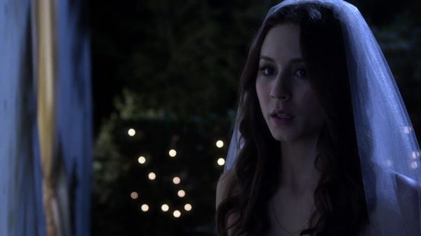 PLL_S04E23_720p_JACK_Up_DownloadSeriesHere_1883.jpg