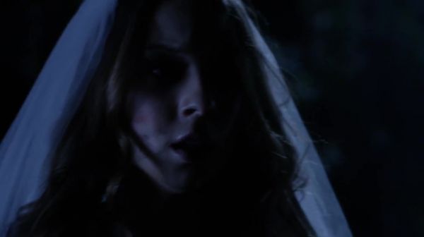 PLL_S04E23_720p_JACK_Up_DownloadSeriesHere_2290.jpg