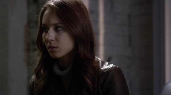 PLL_S04E24_720p_JACK_Up_DownloadSeriesHere_0231.jpg