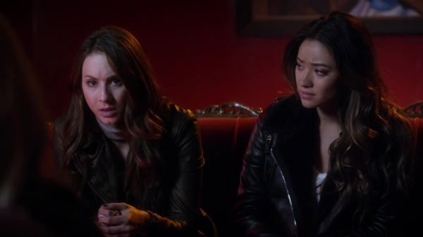 PLL_S04E24_720p_JACK_Up_DownloadSeriesHere_1583.jpg