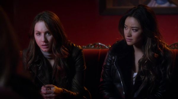 PLL_S04E24_720p_JACK_Up_DownloadSeriesHere_1584.jpg