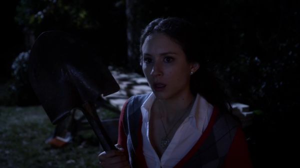 PLL_S04E24_720p_JACK_Up_DownloadSeriesHere_1622.jpg